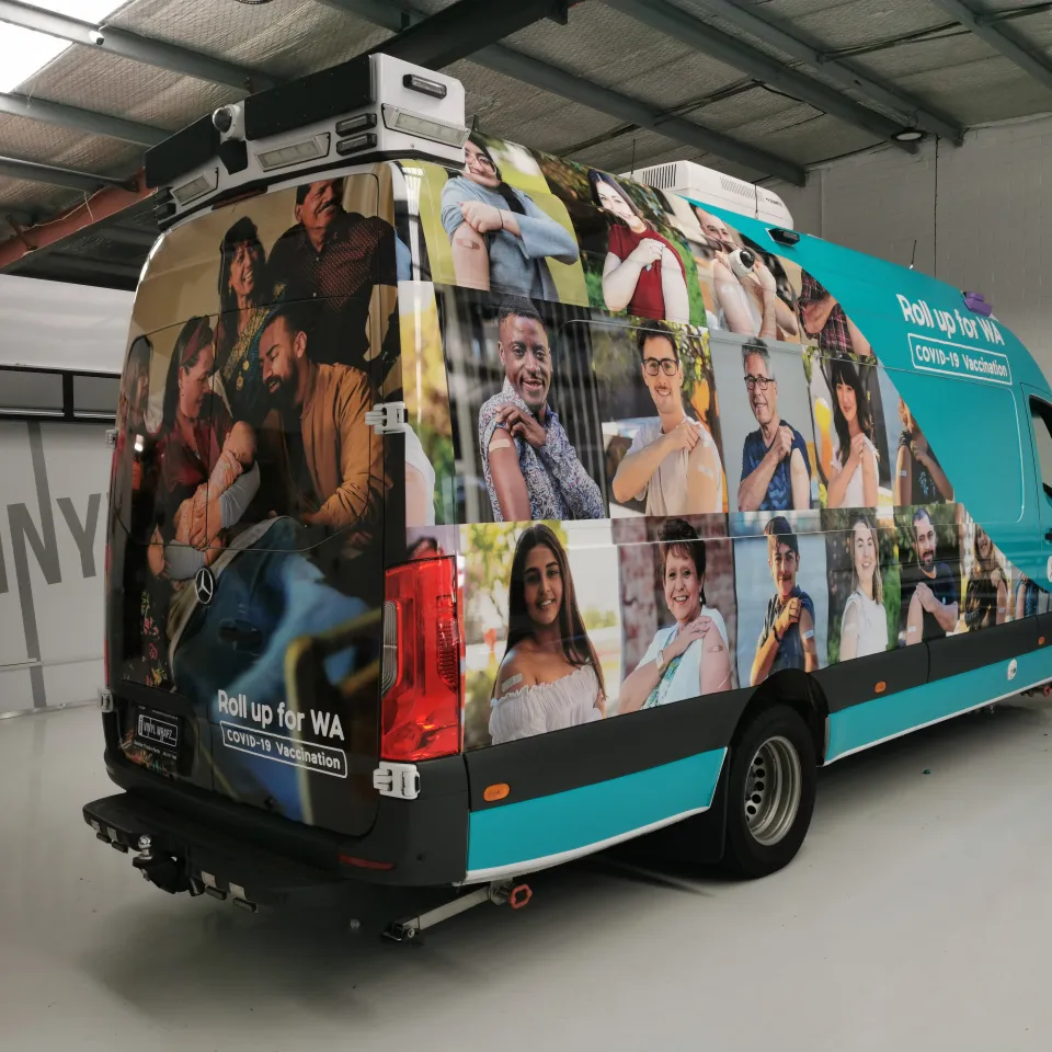 Completed vaccination Sprinter viewed from the rear quarter