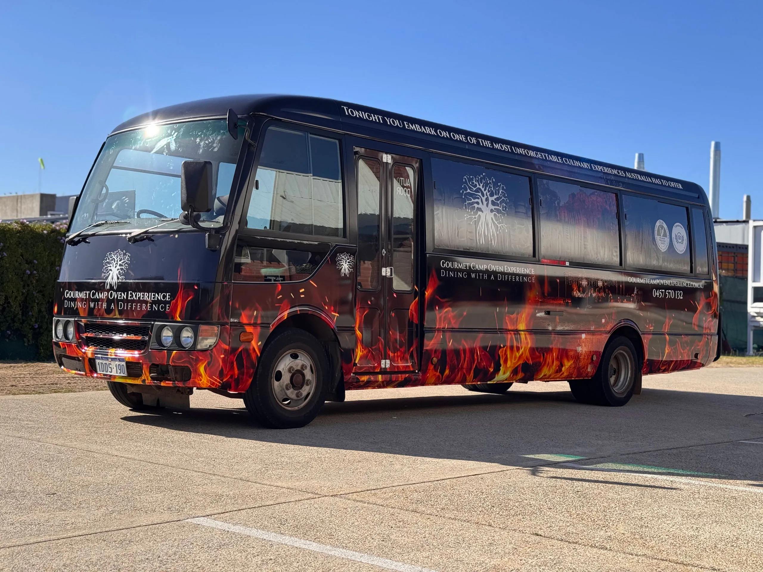 Mobile food bus in a full-colour printed wrap by Vinyl Wrapz, Perth