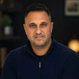 Miles, founder of Vinyl Wrapz